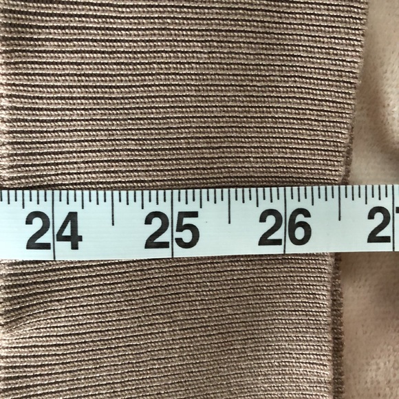 Gee Gee Women’s Crewneck Top - Picture 10 of 11